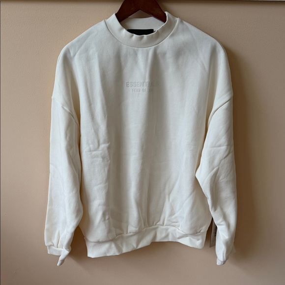 NWT Essentials Men's Crewneck Sweater